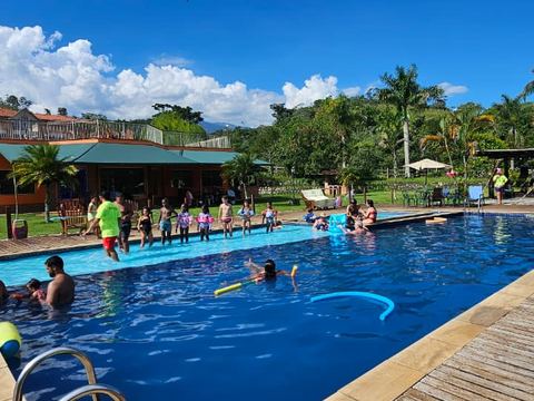 Piscina — foto de capa